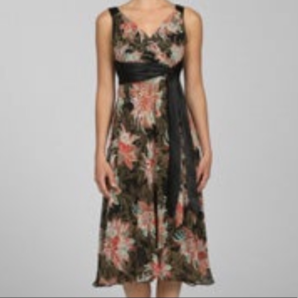 Japanese style sleeveless dress
